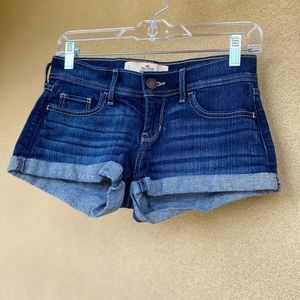 Hollister Denim Short-Shorts Low Rise w25